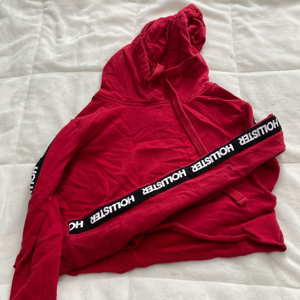 hollister red cropped hoodie